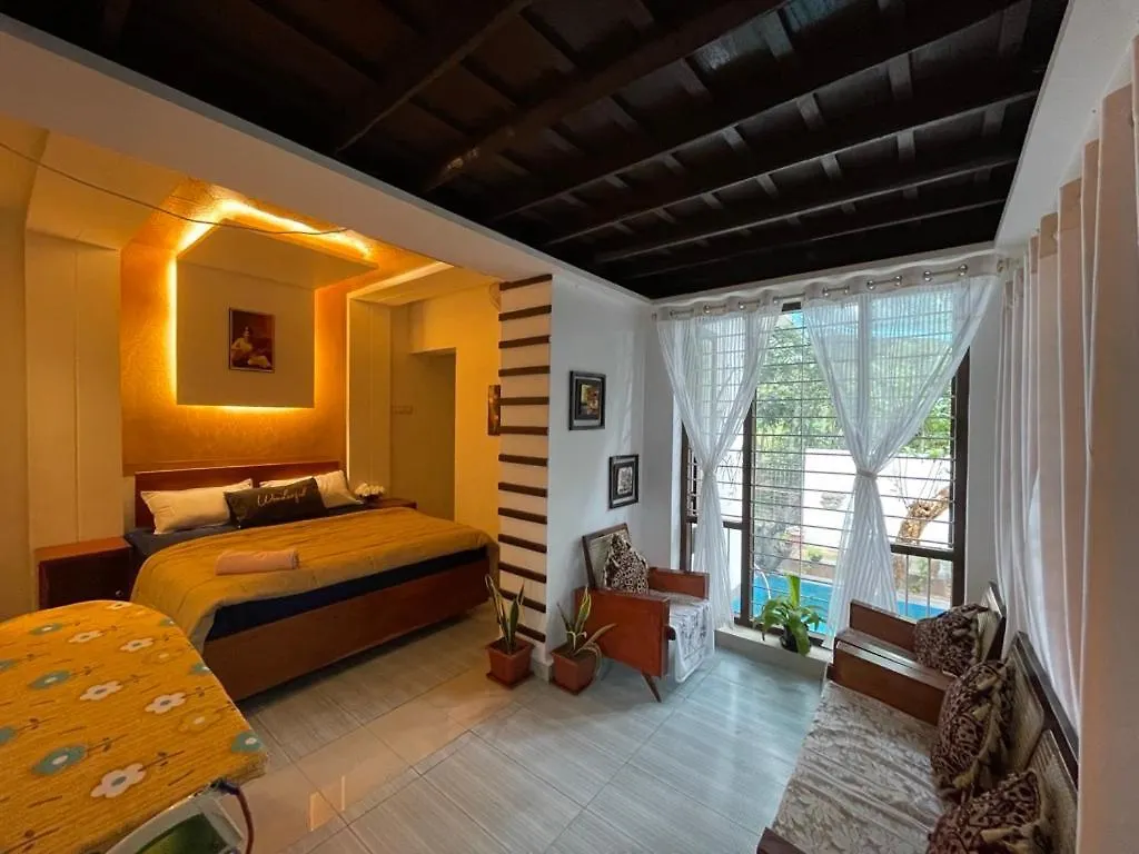Kerala Heritage Home - Periya Veedu Neyyattinkara 0*,